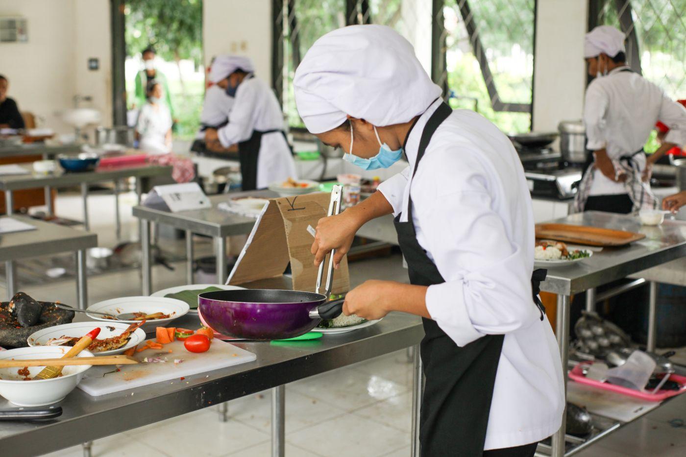 メルボルン私立専門学校一覧